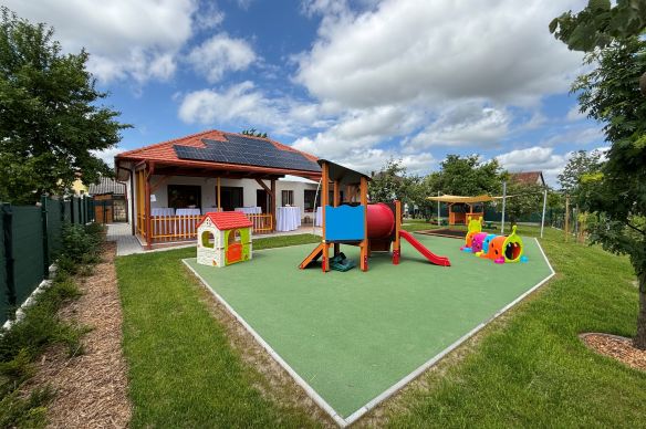 Perbál, Mini Bölcsőde 